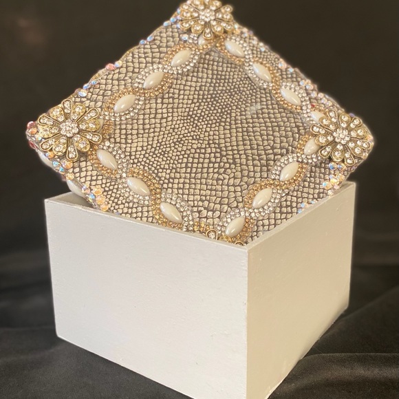 Handmade decor box - Picture 2 of 2